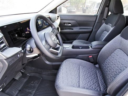 New 2026 Nissan Kicks SV image 6