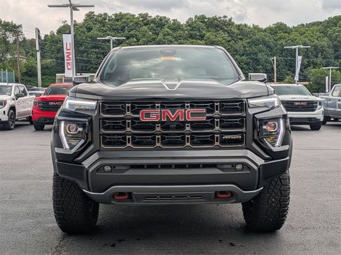 New 2025 GMC Canyon AT4 w/ AT4X Package image 2