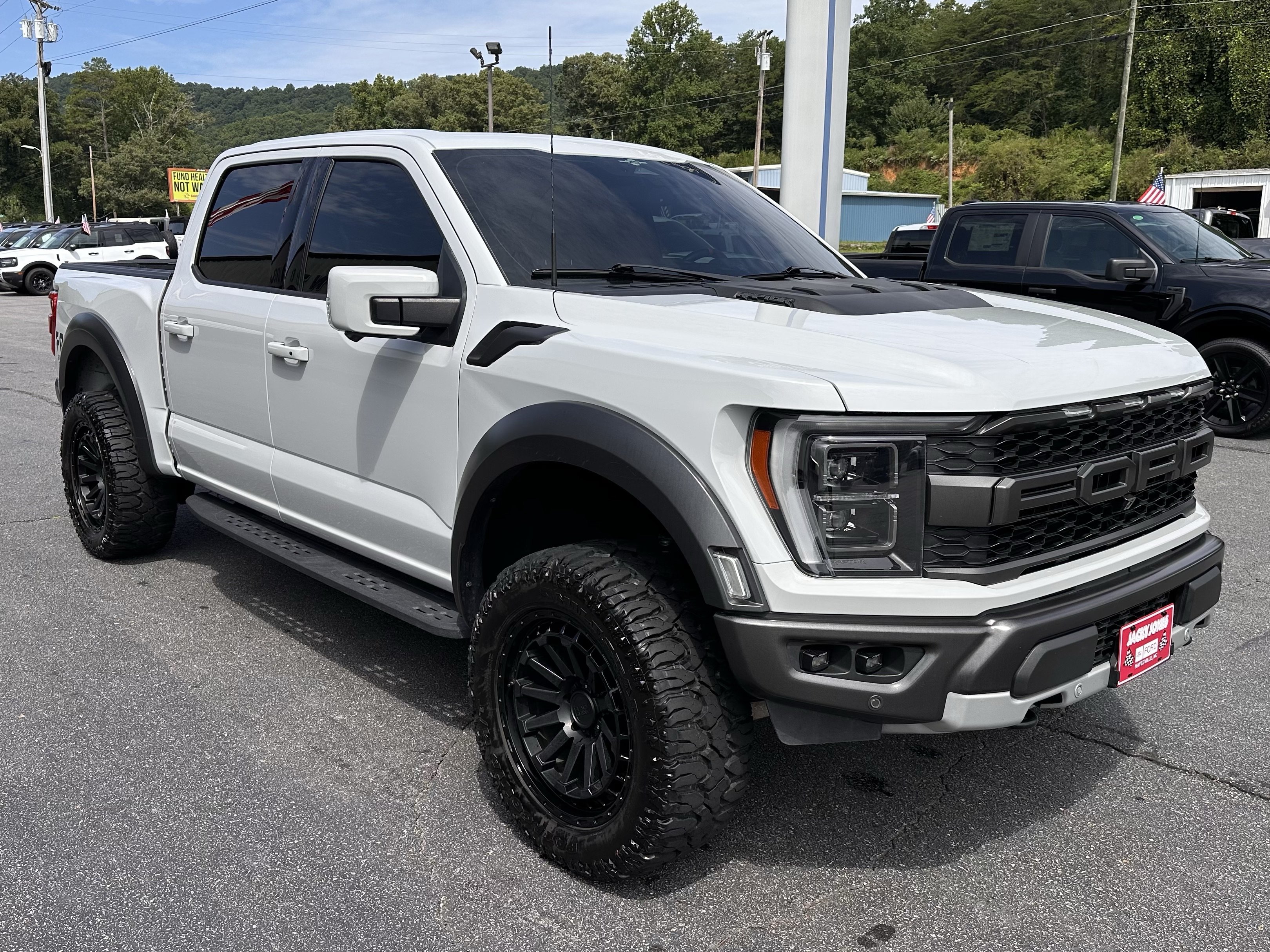 Used 2023 Ford F150 Raptor AWD/4WD image 4