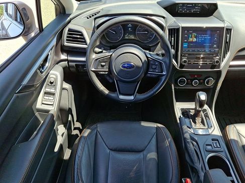 Used 2023 Subaru Crosstrek 2.5i Limited w/ Moonroof Package AWD/4WD image 2