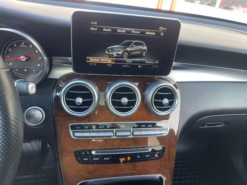 Used 2018 Mercedes-Benz GLC 300 4MATIC image 35
