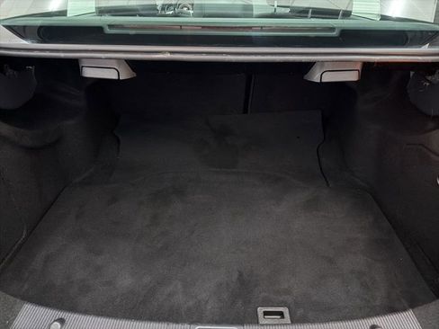 Used 2013 Mercedes-Benz C 250 Sedan image 24