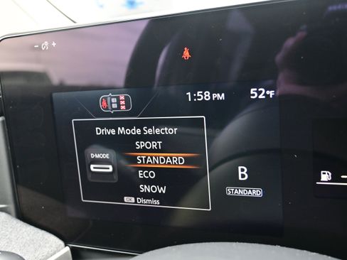 New 2026 Nissan Kicks SV w/ SV Premium Package image 29