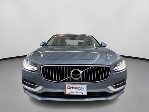 Used 2017 Volvo S90 T6 Inscription w/ Vision Package image 2