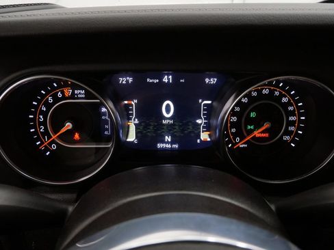 Used 2021 Jeep Wrangler Unlimited Sahara w/ LED Lighting Group AWD/4WD image 22