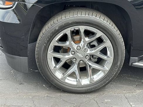 Used 2018 Chevrolet Tahoe Premier AWD/4WD image 34