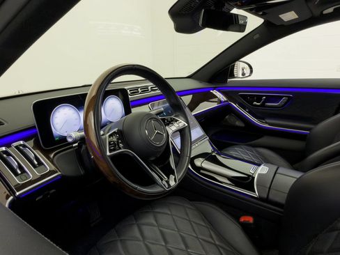 Used 2024 Mercedes-Benz S 580 4MATIC Sedan image 16