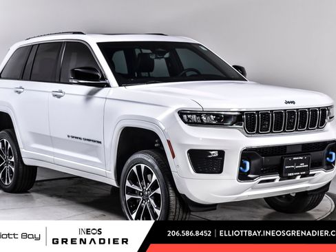 Used 2023 Jeep Grand Cherokee Overland w/ Luxury Tech Group IV AWD/4WD image 1