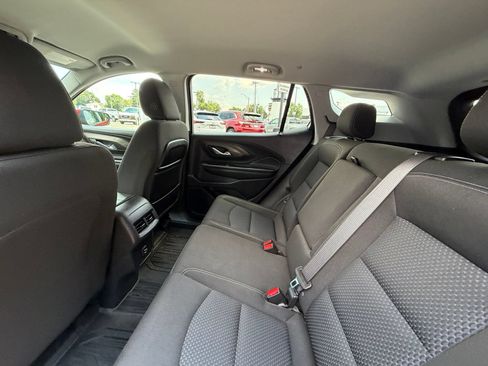 Used 2023 GMC Terrain SLE w/ Driver Convenience Package AWD/4WD image 5