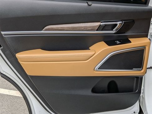 Used 2020 Kia Telluride SX image 19
