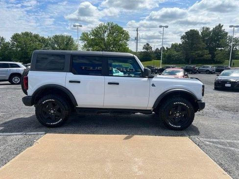 Used 2024 Ford Bronco Black Diamond AWD/4WD image 5