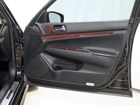 Used 2012 INFINITI G37 x Sedan w/ Premium Pkg AWD/4WD image 30