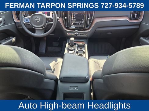 Certified 2024 Volvo XC60 B5 Plus w/ Protection Package Premier AWD/4WD image 17