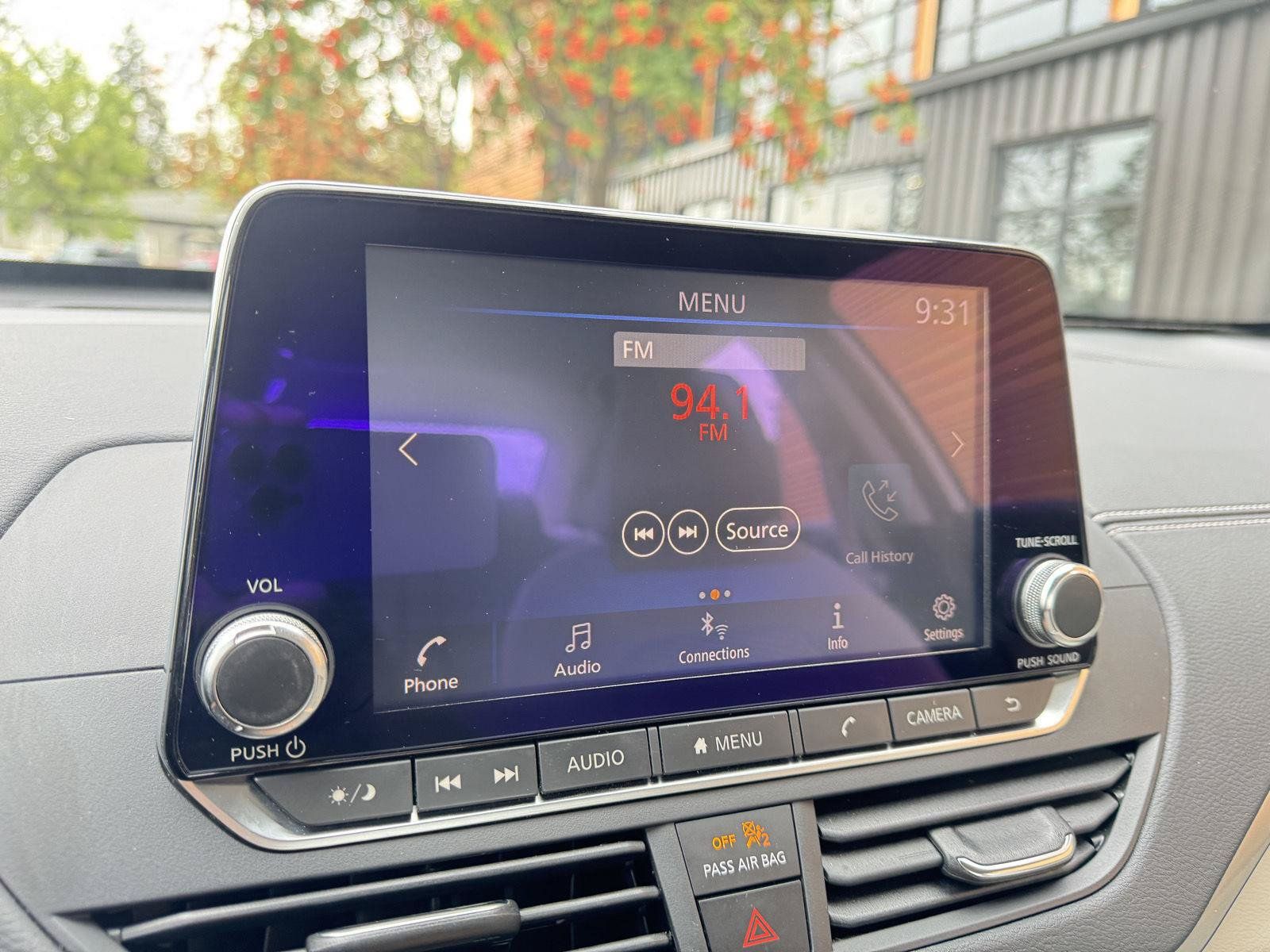 Used 2019 Nissan Altima 2.5 SV FWD image 17