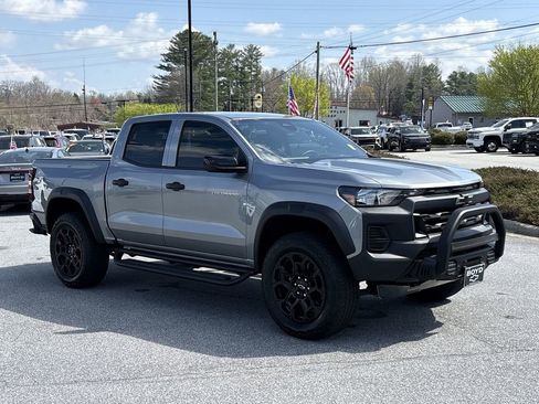 New 2026 Chevrolet Colorado Trail Boss AWD/4WD image 2