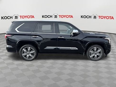 Used 2024 Toyota Sequoia Capstone image 8