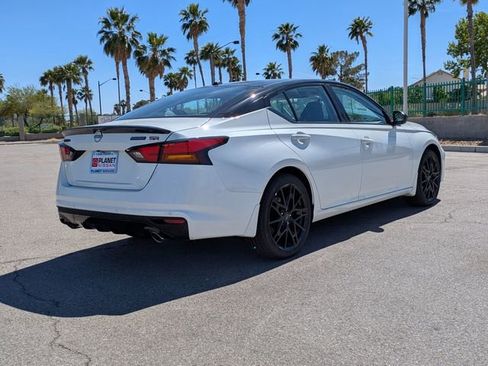New 2026 Nissan Altima 2.5 SR w/ SR Midnight Edition Package FWD image 3