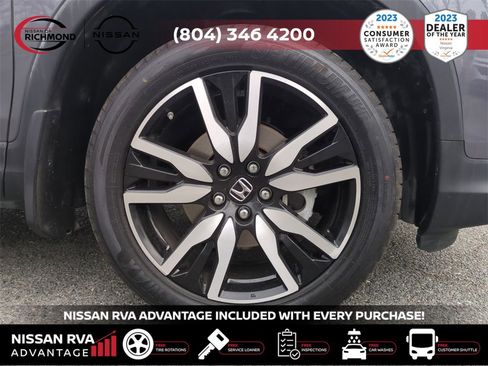 Used 2022 Honda Pilot Touring image 12