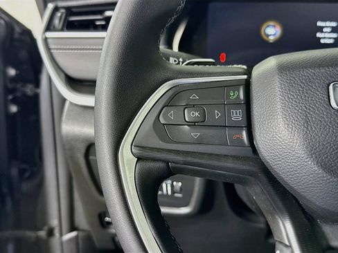 Used 2025 Jeep Grand Cherokee Laredo X AWD/4WD image 21