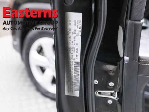 Used 2019 Jeep Compass Latitude w/ Cold Weather Group image 36