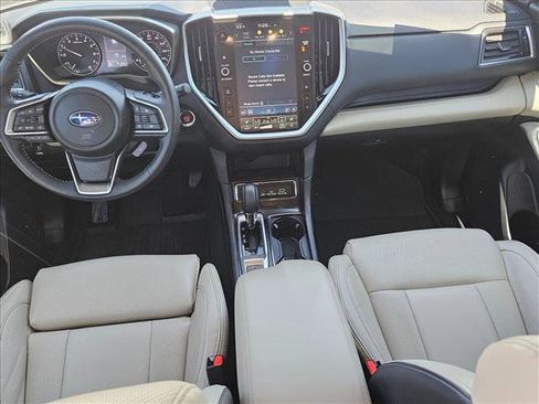 Used 2025 Subaru Ascent Limited w/ Popular Package #1 AWD/4WD image 17
