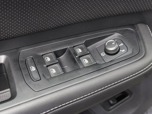 Used 2024 Volkswagen Atlas Cross Sport SEL Premium R-Line image 62