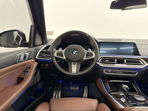 Used 2020 BMW X5 xDrive40i w/ M Sport Package image 27
