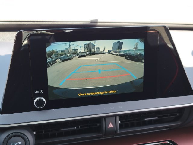New 2027 Toyota Prius Plug-In Hybrid FWD image 12