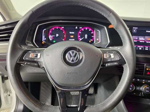 Used 2019 Volkswagen Jetta SEL FWD image 20
