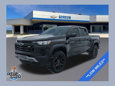 Used 2023 Chevrolet Colorado Trail Boss w/ LPO, Dark Essentials Package image 1