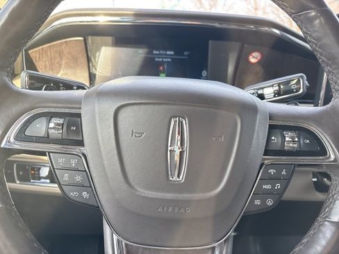 Used 2023 Lincoln Navigator L Reserve image 30
