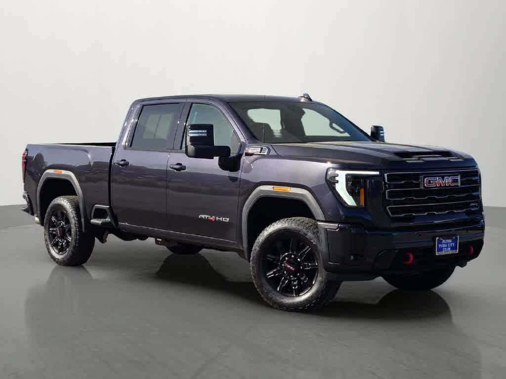 Used 2026 GMC Sierra 2500 AT4 AWD/4WD image 8