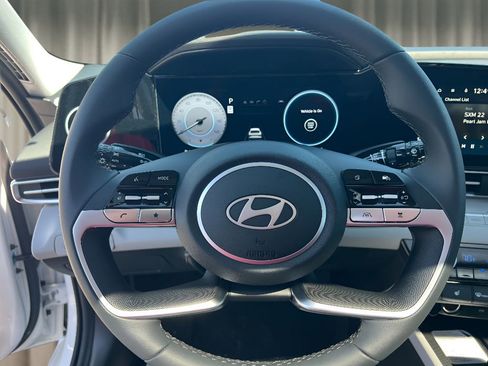 New 2026 Hyundai Elantra Limited image 19