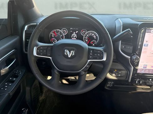 Used 2025 RAM 2500 Big Horn AWD/4WD image 11