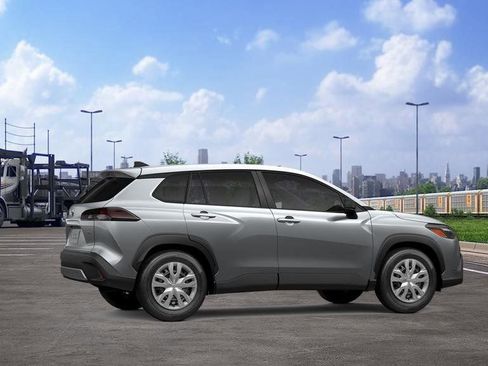 New 2026 Toyota Corolla Cross L image 11