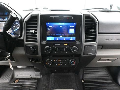Used 2021 Ford F250 XL w/ Power Equipment Group image 26