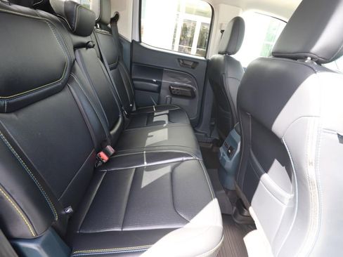 Used 2026 Ford Maverick Lobo image 25