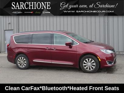 Used 2017 Chrysler Pacifica Touring-L
