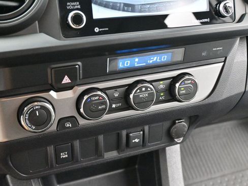 Used 2023 Toyota Tacoma SR AWD/4WD image 22