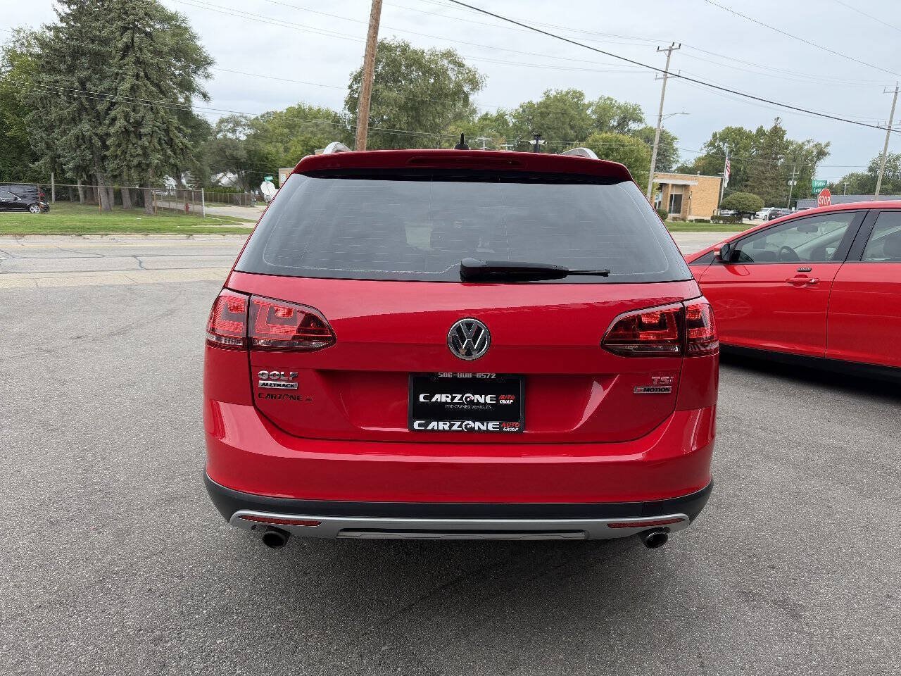 Used 2017 Volkswagen Golf Alltrack SEL AWD/4WD image 5
