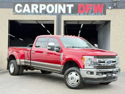Used 2019 Ford F350 King Ranch w/ King Ranch Ultimate Package AWD/4WD image 2
