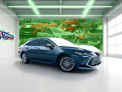 Used 2021 Toyota Avalon Limited w/ Carpet Mat Package (TMS)