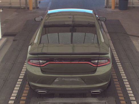 Used 2022 Dodge Charger SXT w/ Blacktop Package image 8