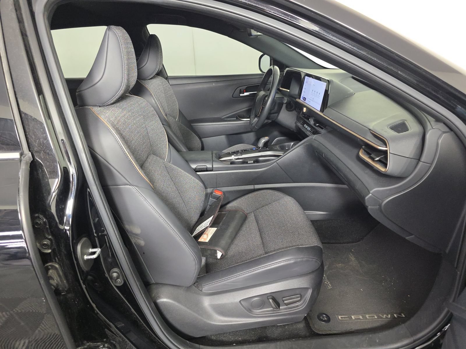 Certified 2023 Toyota Crown w/ Carpet Mat Package (TMS) AWD/4WD image 49