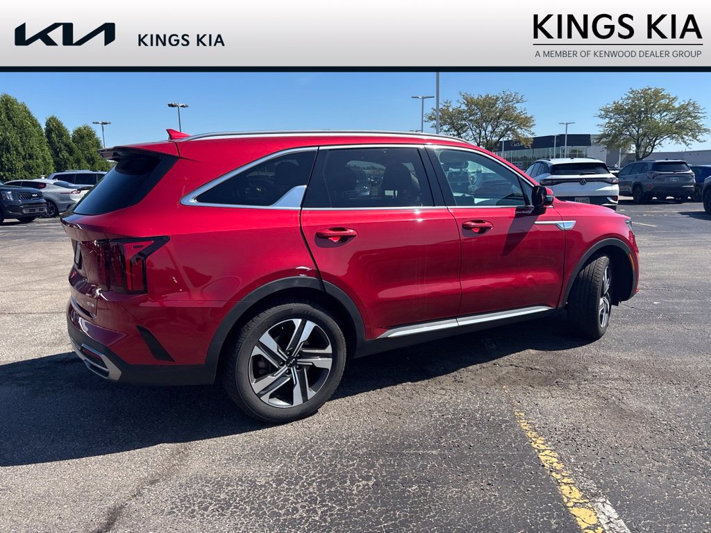 Used 2023 Kia Sorento EX AWD/4WD image 6