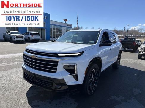 New 2026 Chevrolet Traverse High Country w/ LPO, Floor Liner Package AWD/4WD image 1