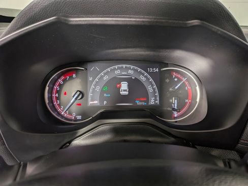 Used 2020 Toyota RAV4 TRD Off-Road image 26