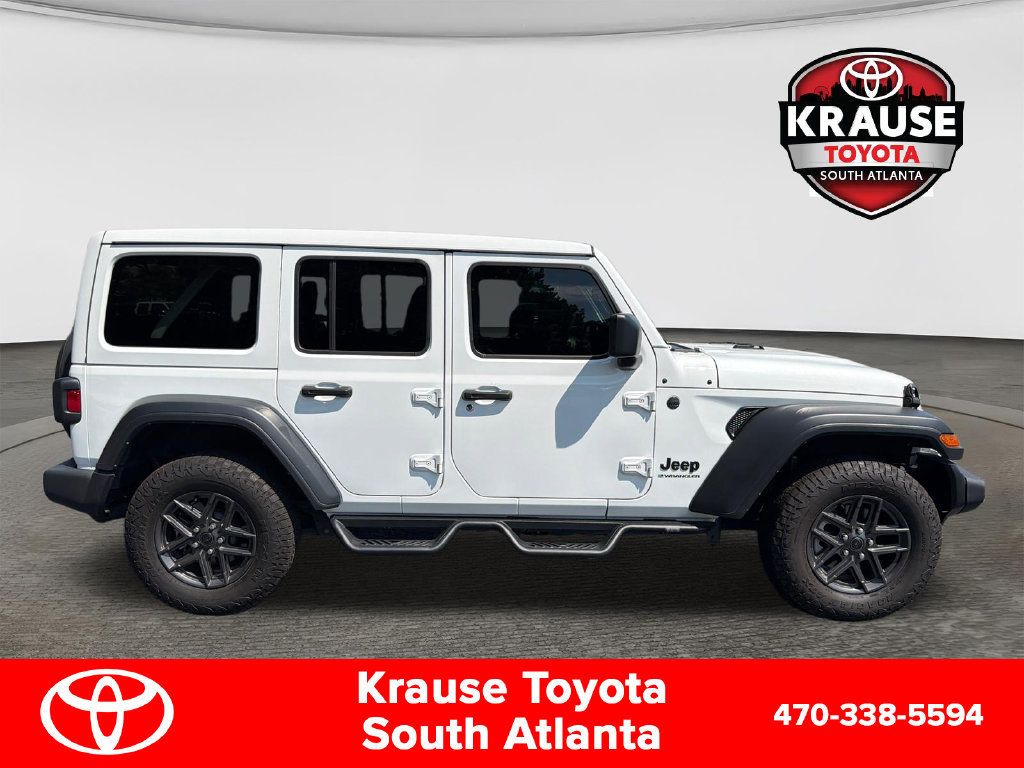 Used 2024 Jeep Wrangler Unlimited Sport AWD/4WD image 9