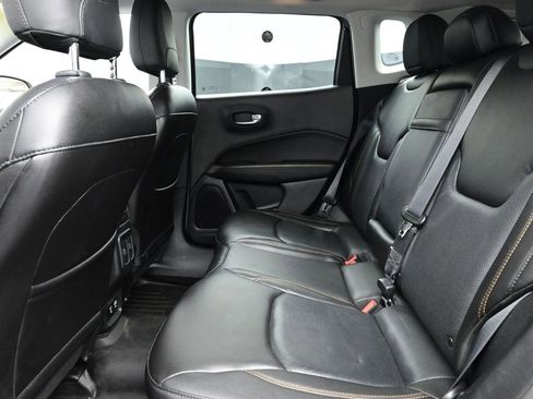 Used 2018 Jeep Compass Limited image 11