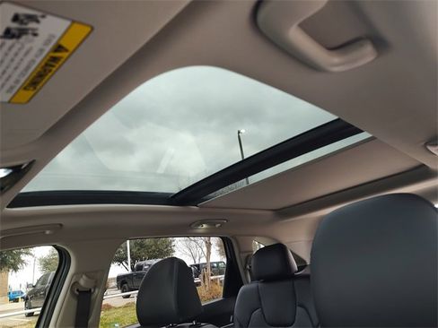 Used 2025 Kia Sorento X-Line EX image 38